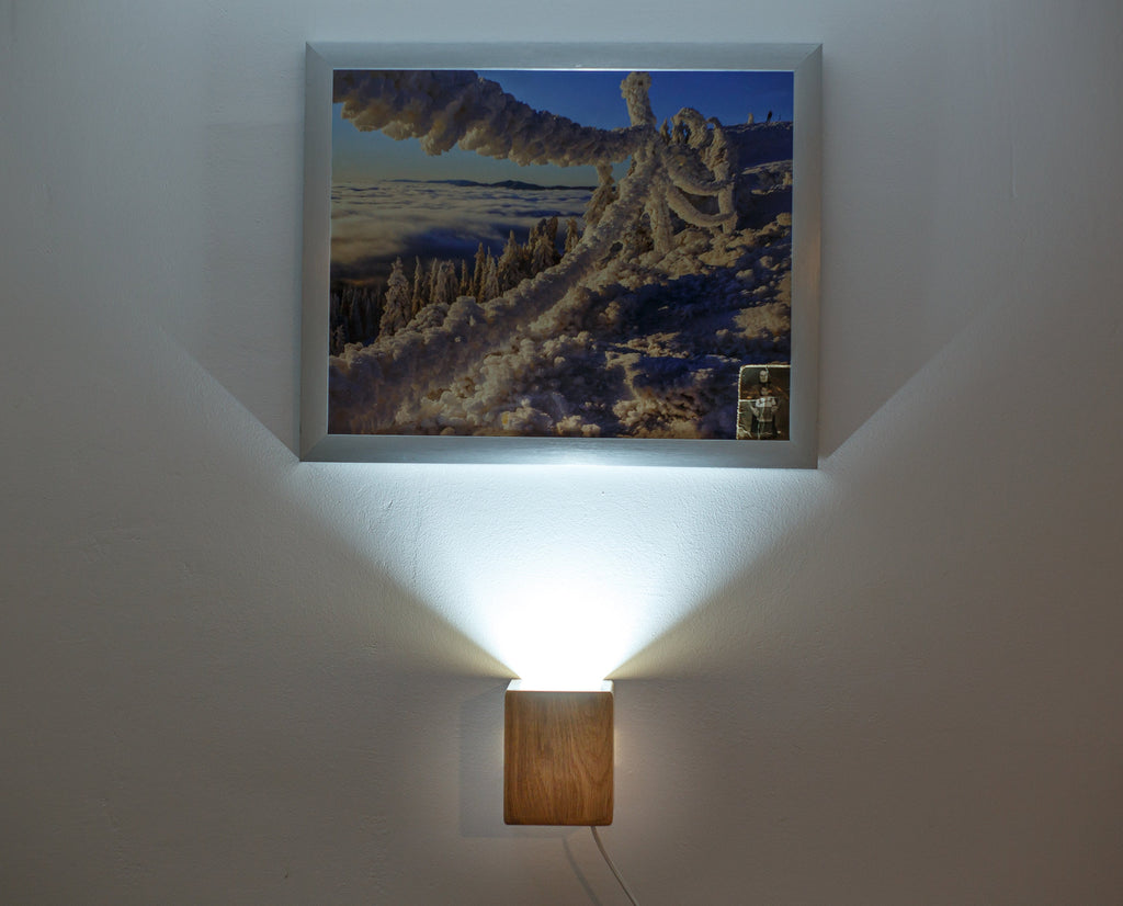 Corp iluminat din lemn de stejar,pentru dormitor,living