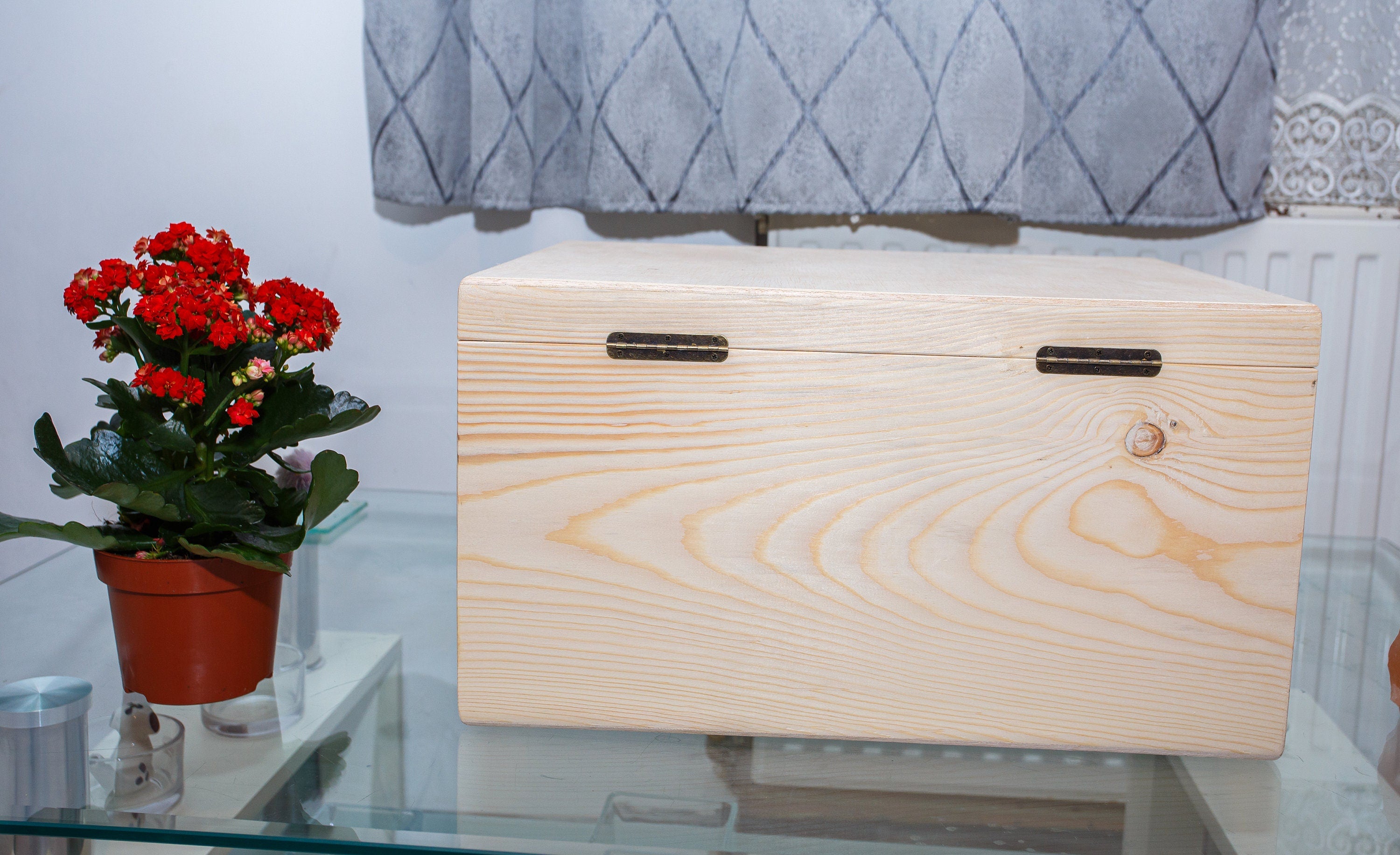 Cufar lemn cu capac 42x32x25 cm