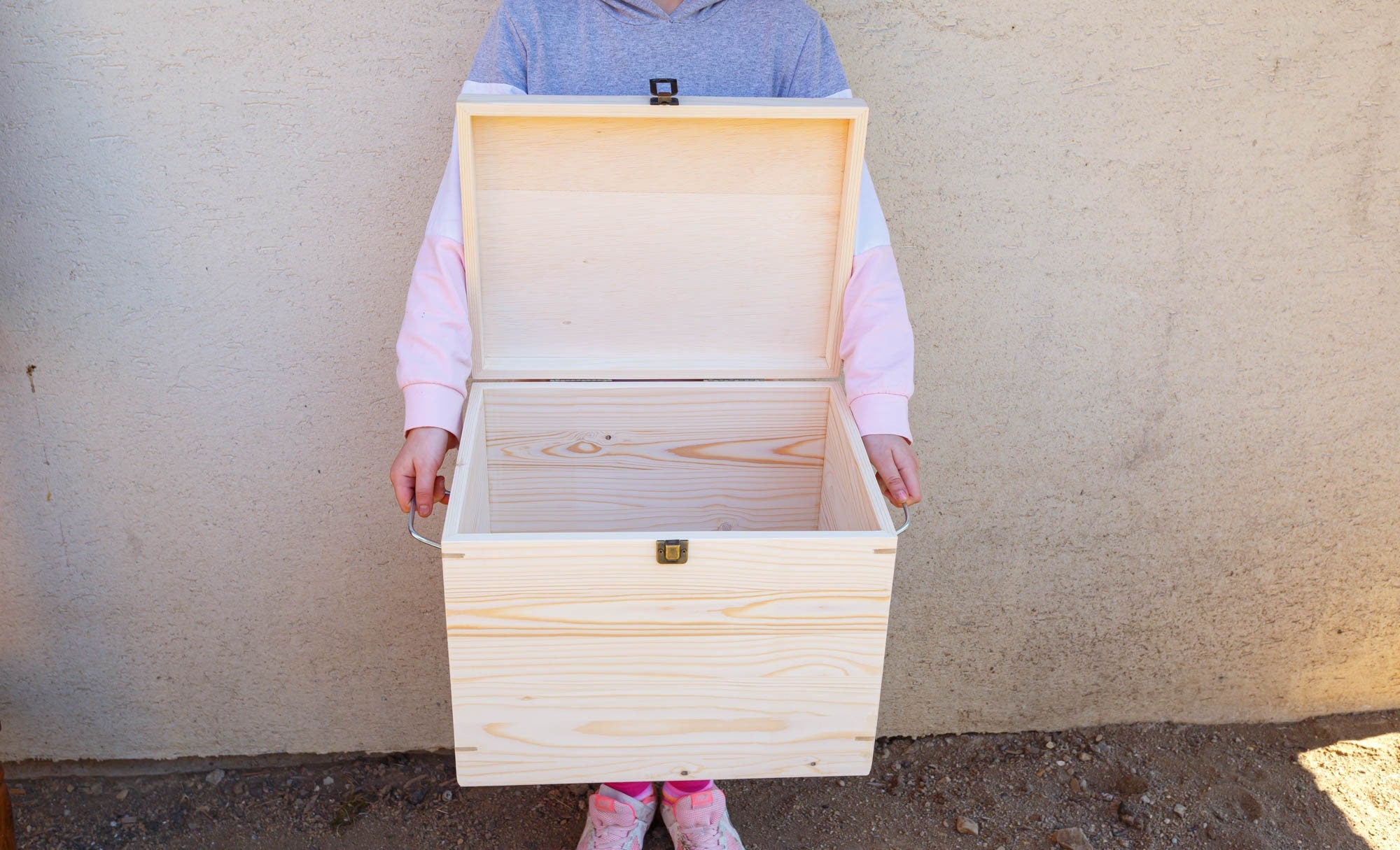 Cufar/cutie din lemn cu capac 34x26x30 cm