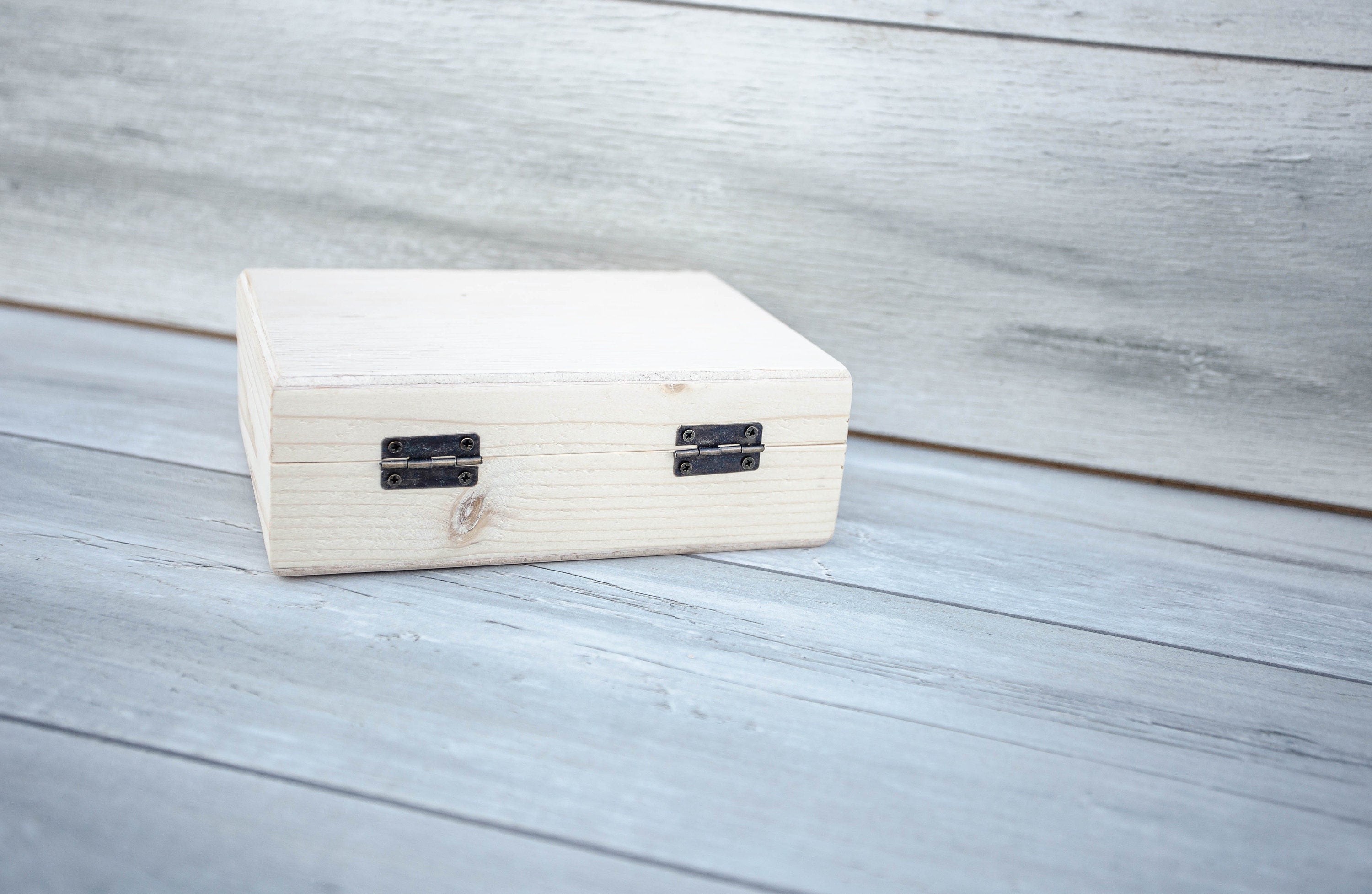 Personalized Wooden Memory Box: Engraved Couple Keepsake