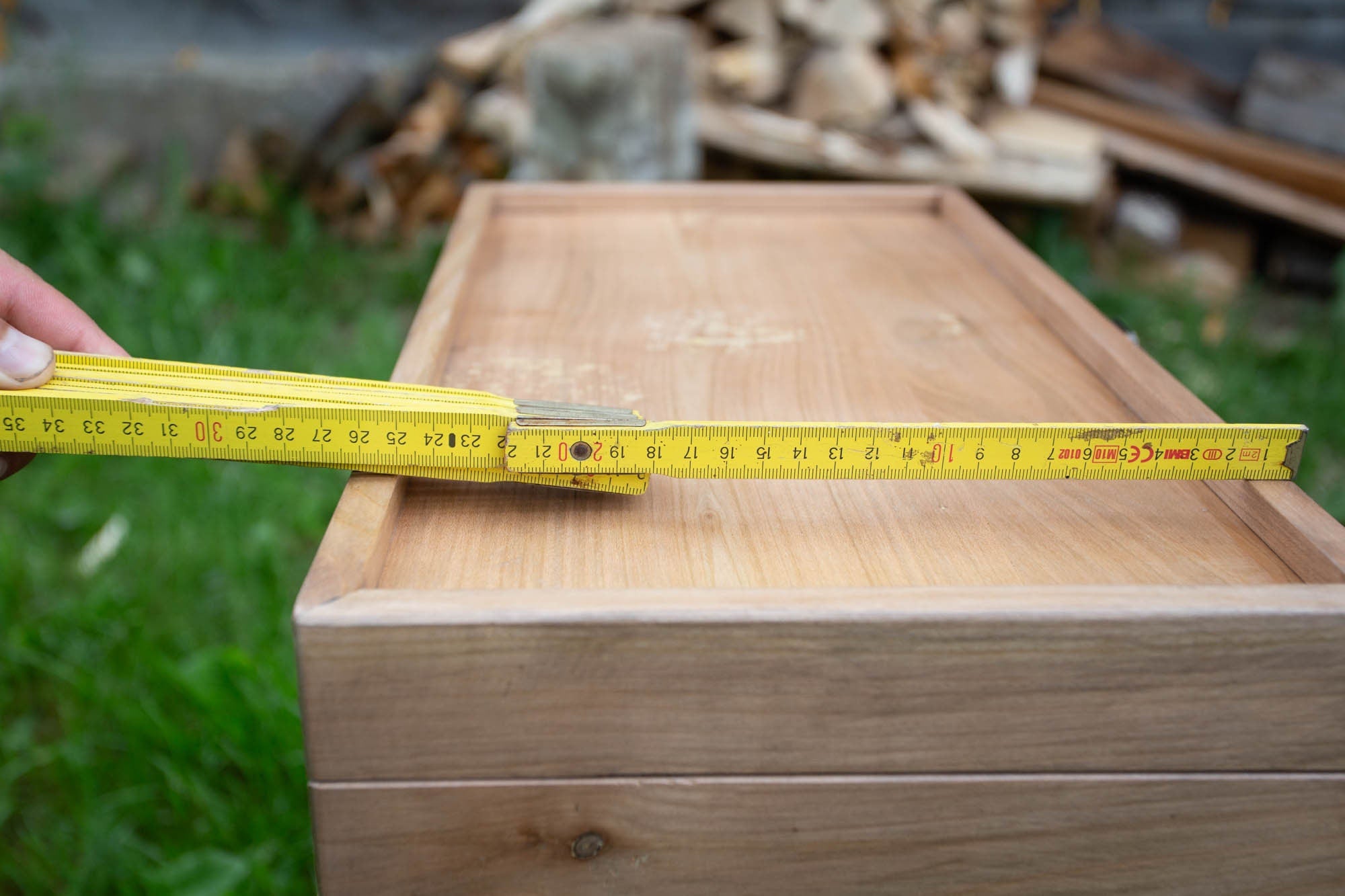 Cutie lemn cu capac din lemn de cires