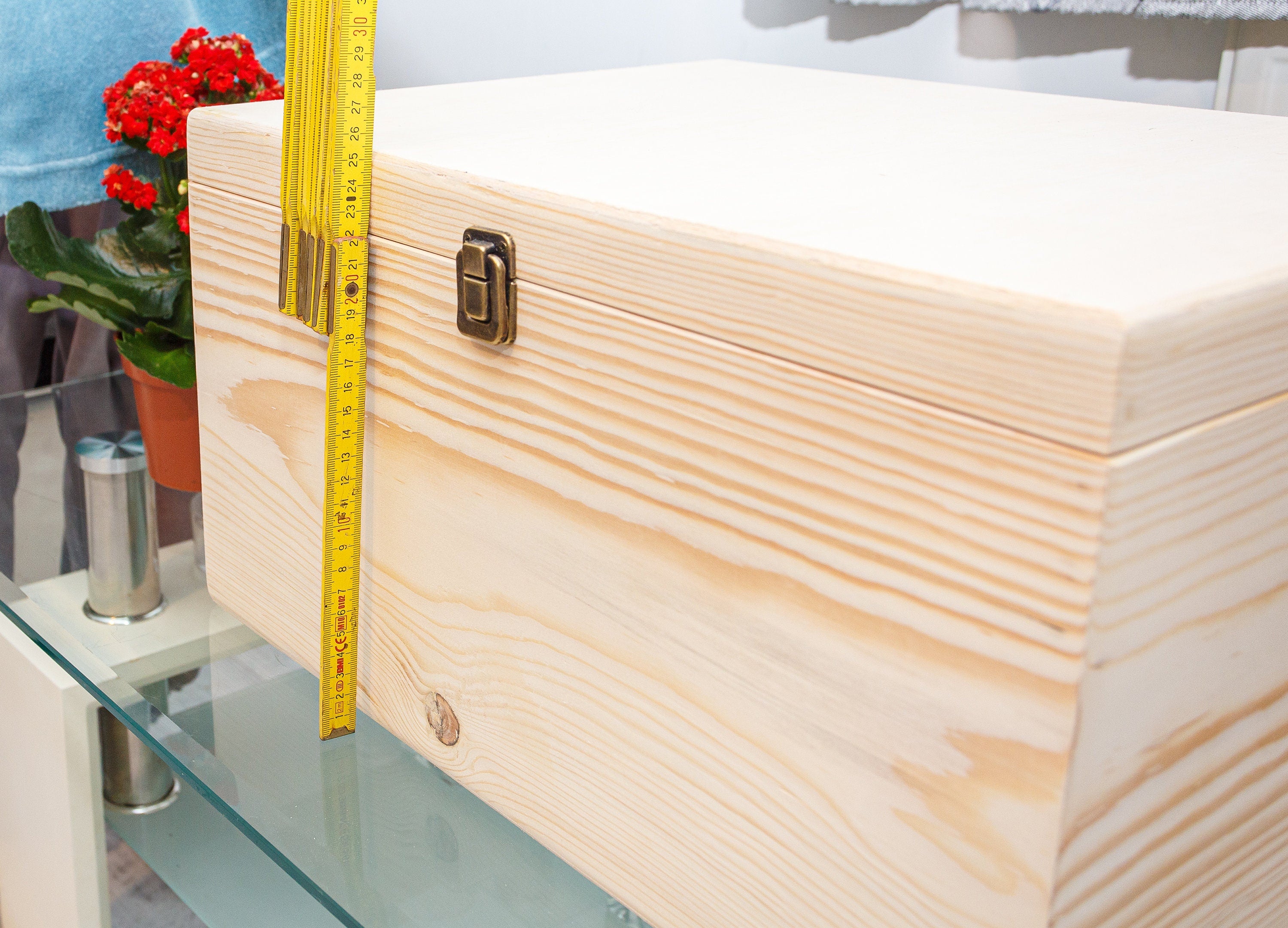 Cufar lemn cu capac 42x32x25 cm