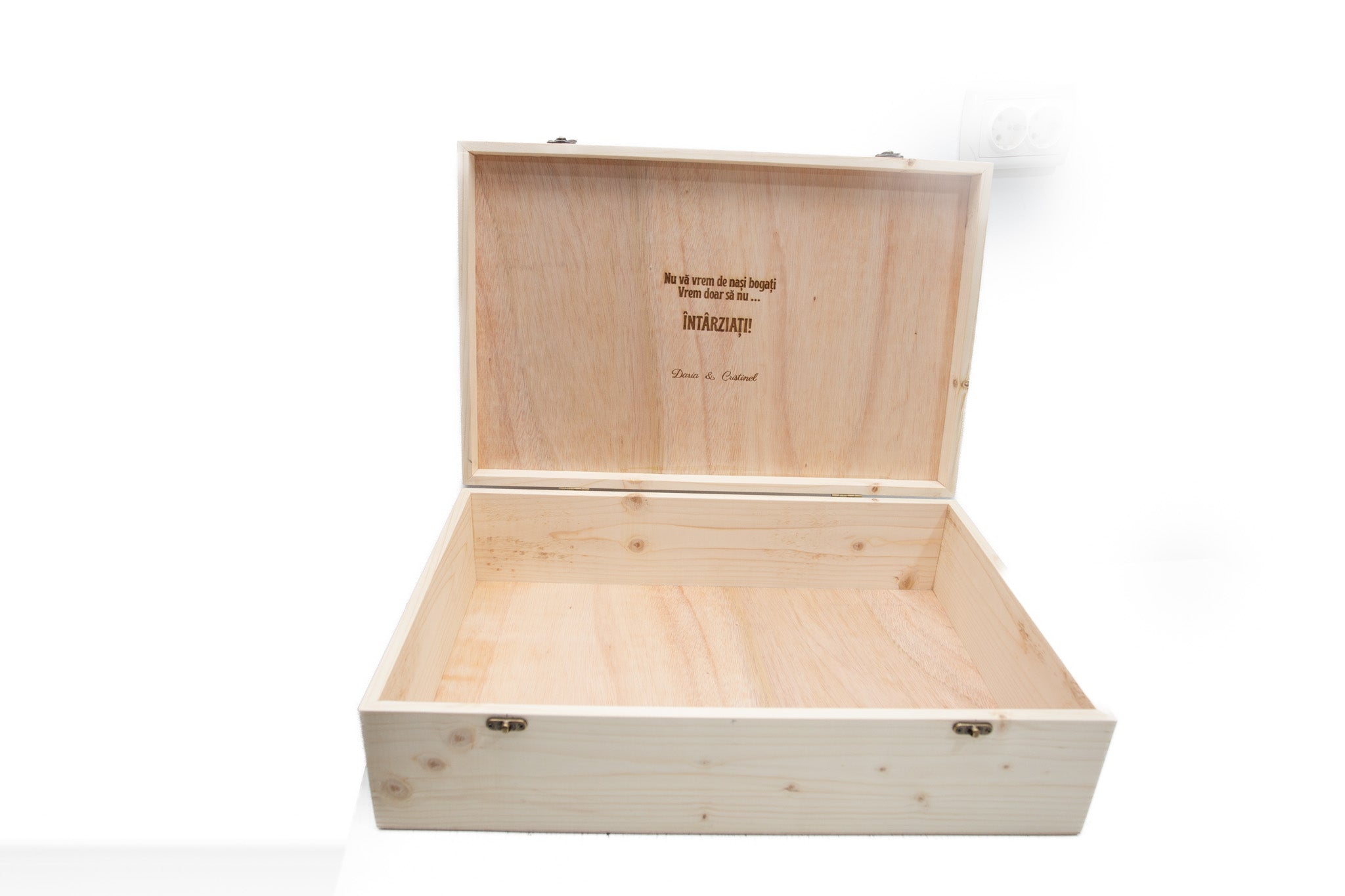Cutie lemn cu capac cadou nasi (46x30x13 cm)