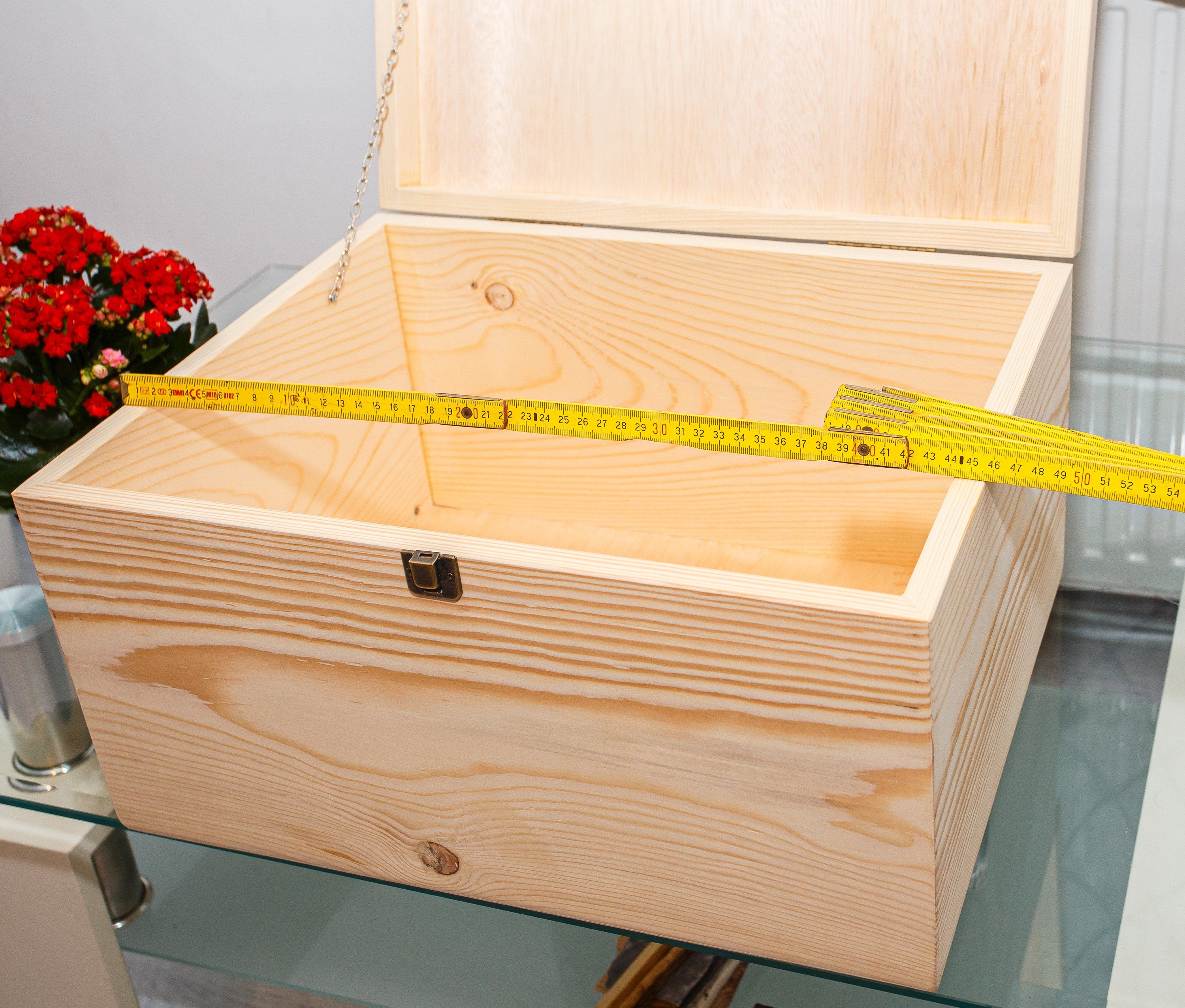 Cufar lemn cu capac 42x32x25 cm