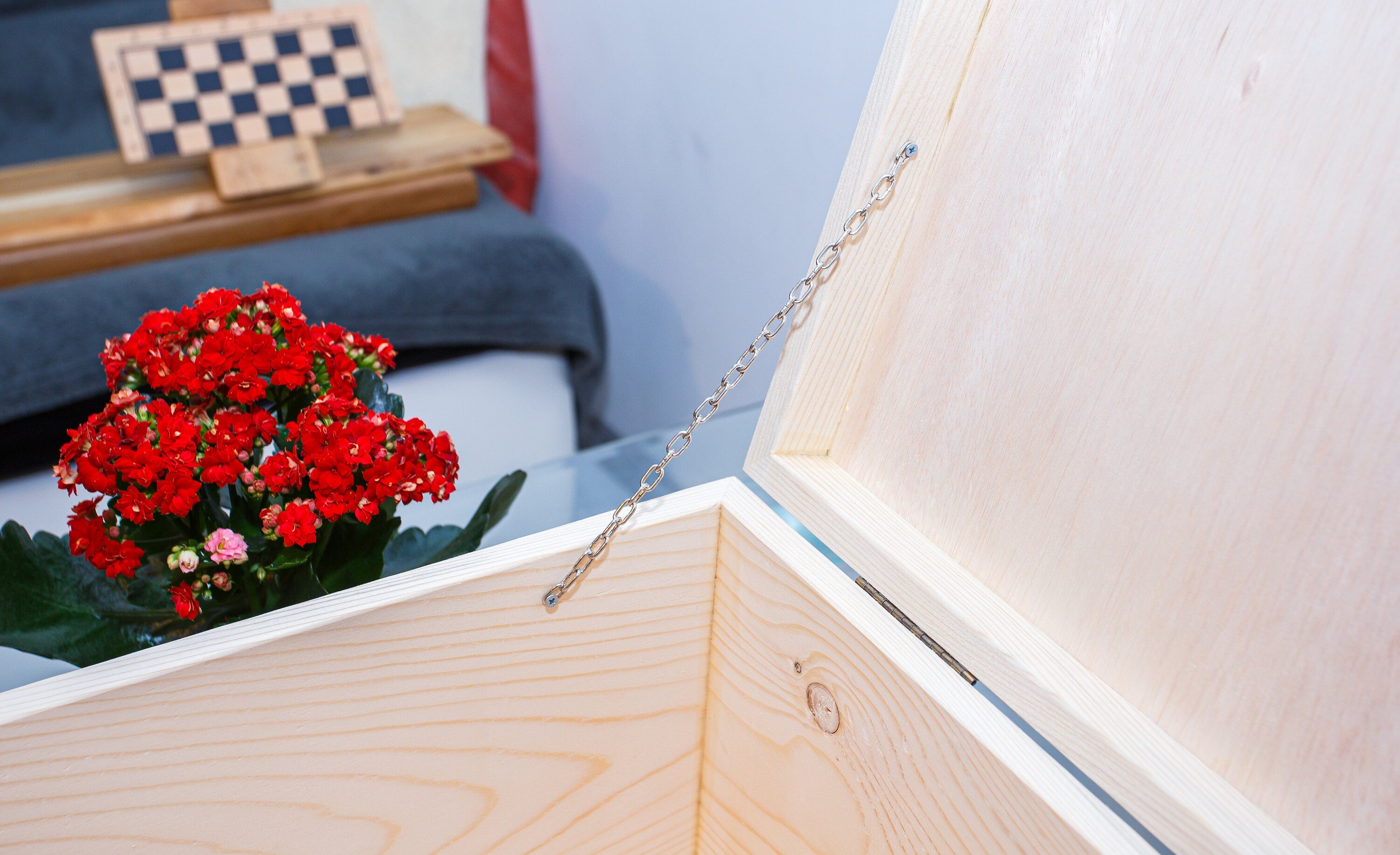 Cufar lemn cu capac 42x32x25 cm