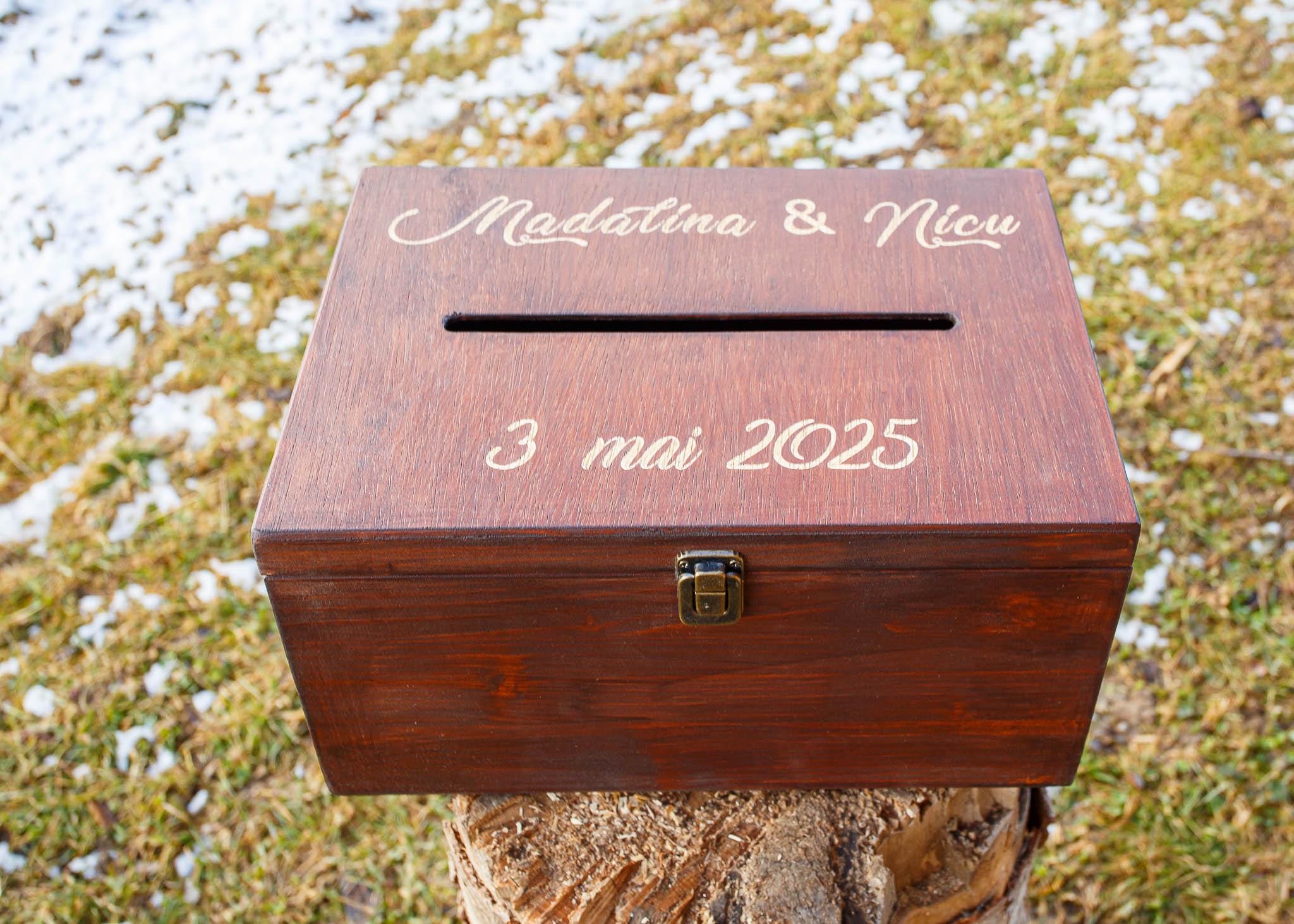 Cutie de cadou personalizată din lemn cu mesaj -cutie dar nunta