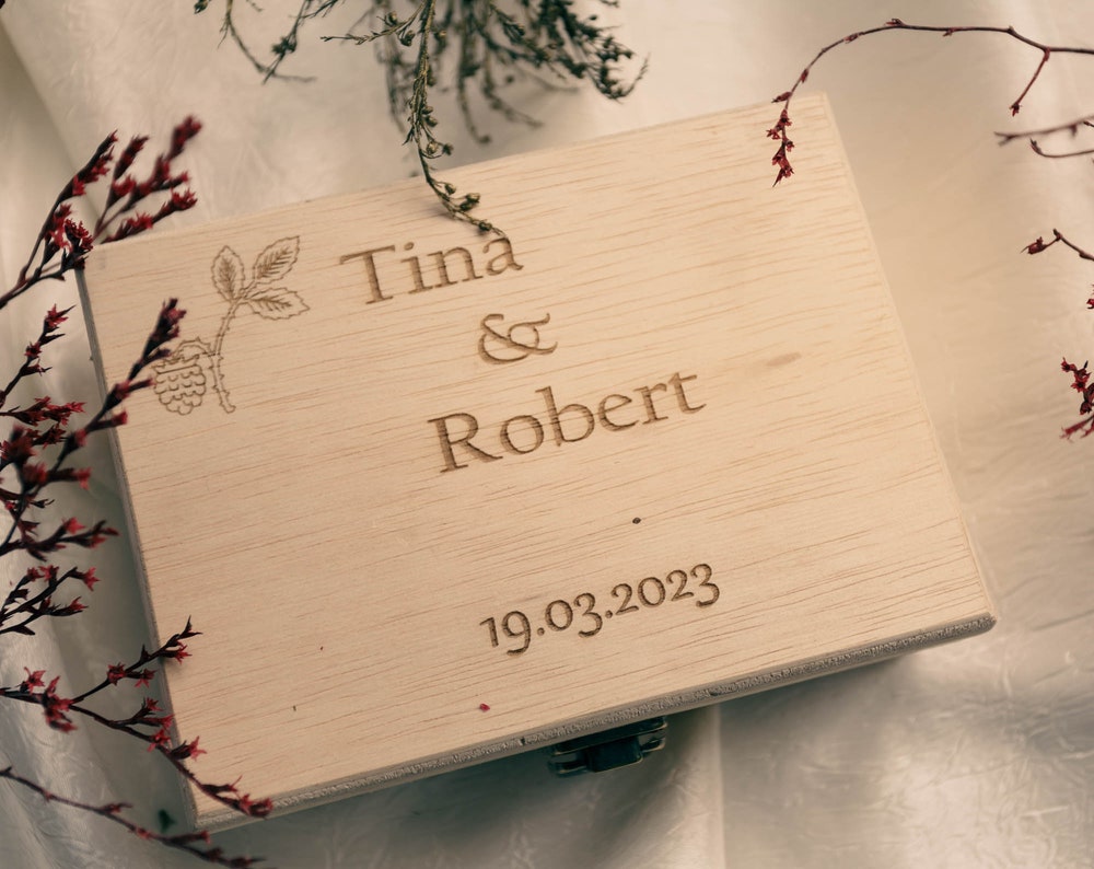 Unfinished Pine Wood Box with Hinges: DIY Craft Storage